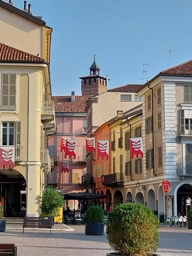 Casa Cozy - Comodo Appartamento In Asti Centro Dış mekan fotoğraf